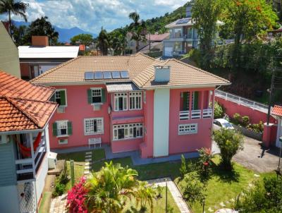Casa para Venda, em S�o Jos�, bairro Ponta de Baixo, 6 dormit�rios, 5 banheiros, 2 su�tes, 3 vagas